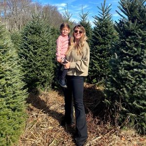 Meet your Posher, Brooke